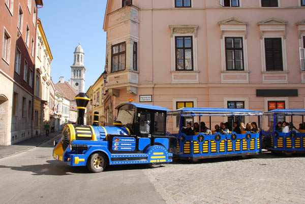 Stadtrundfahrt mit Bummelzug in Sopron